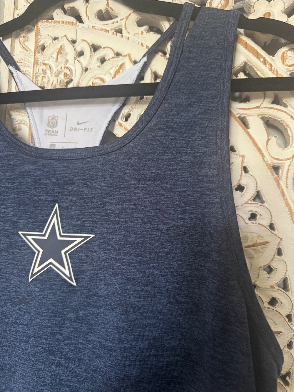 Nike Women's Navy Dallas Cowboys Star Athletic Tank - Picture 9 of 11